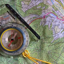Prüfungsritt „Berittführer“, mit Karte und Kompass durch die Rhön